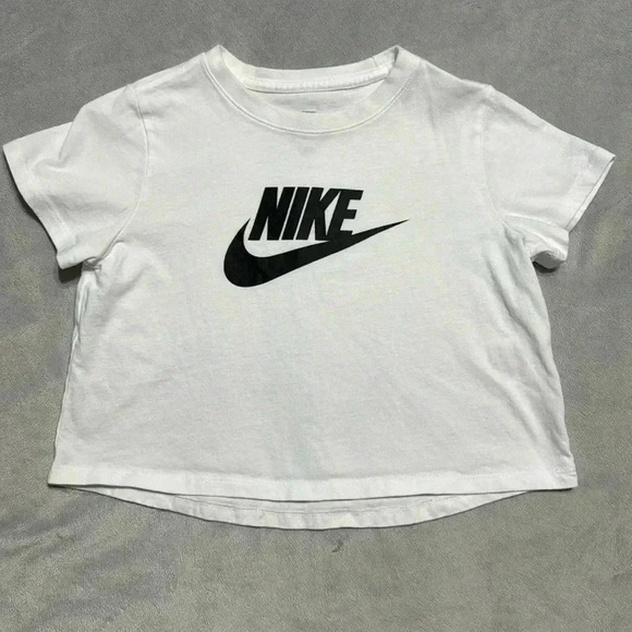 Nike Crop Tee - Picture 1 of 6
